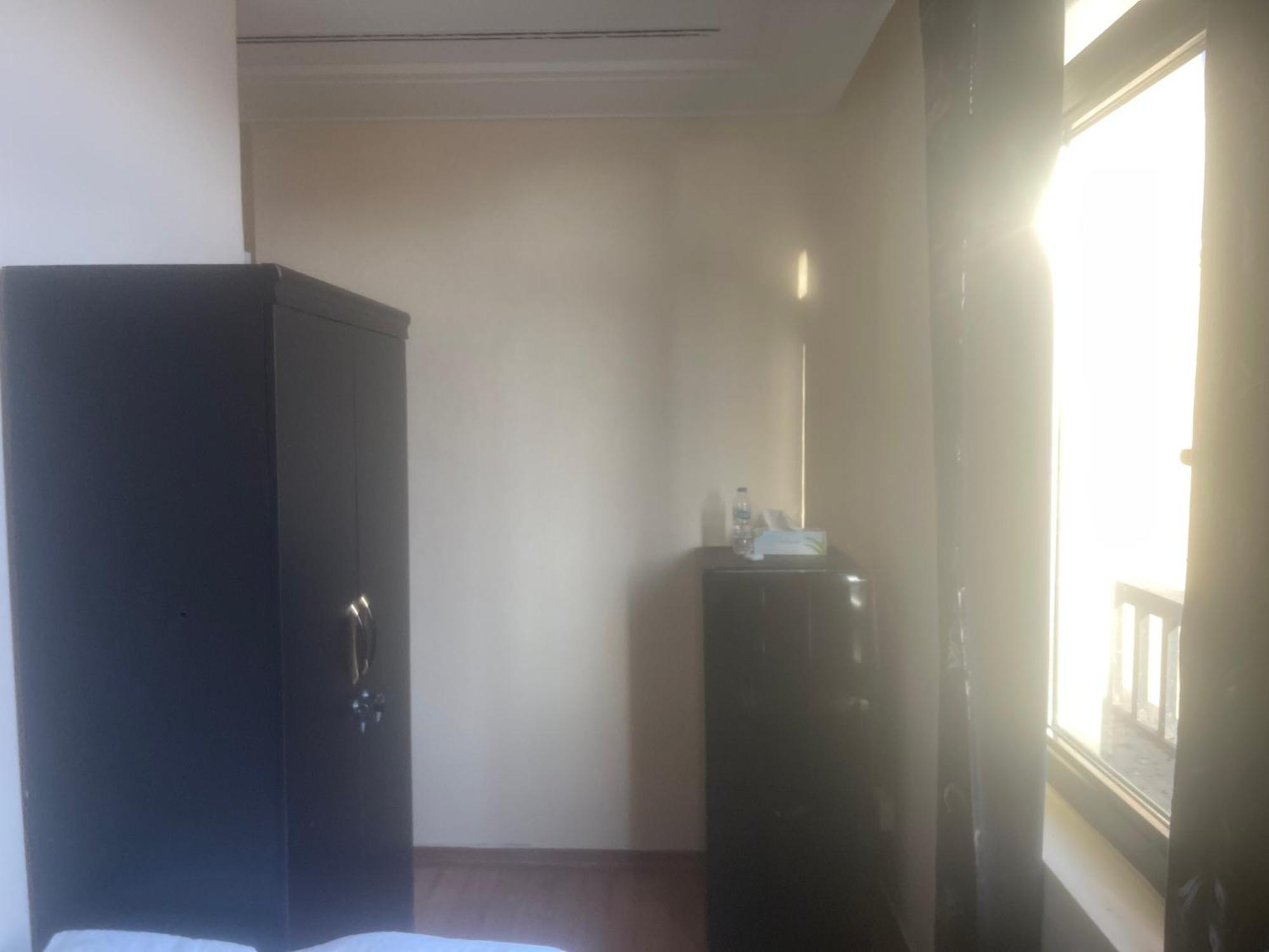 Four Stars Hostel Dubai Luaran gambar