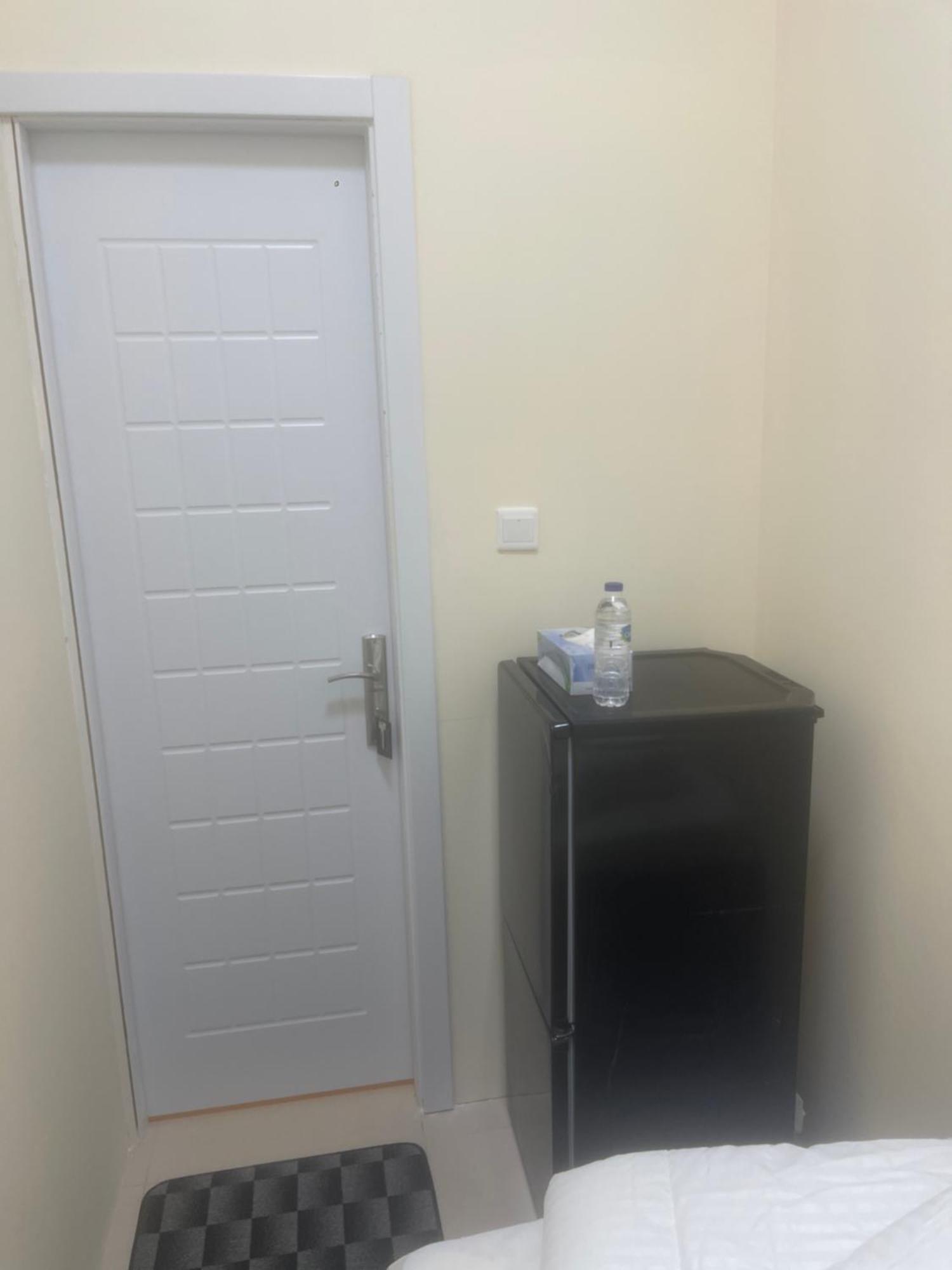 Four Stars Hostel Dubai Luaran gambar