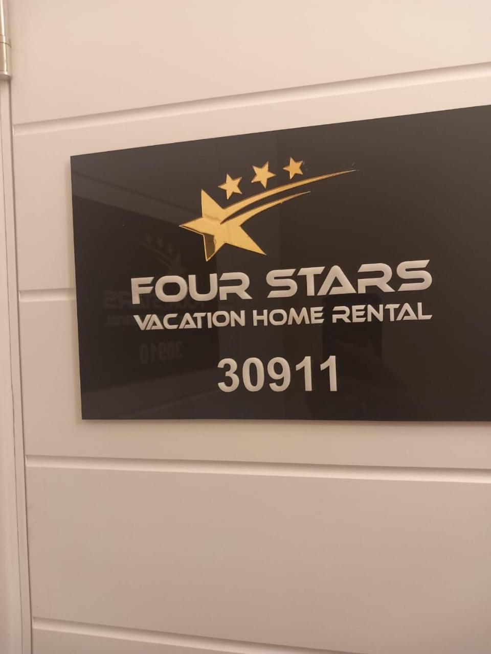 Four Stars Hostel Dubai Luaran gambar